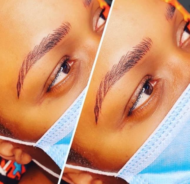 Microblading brows