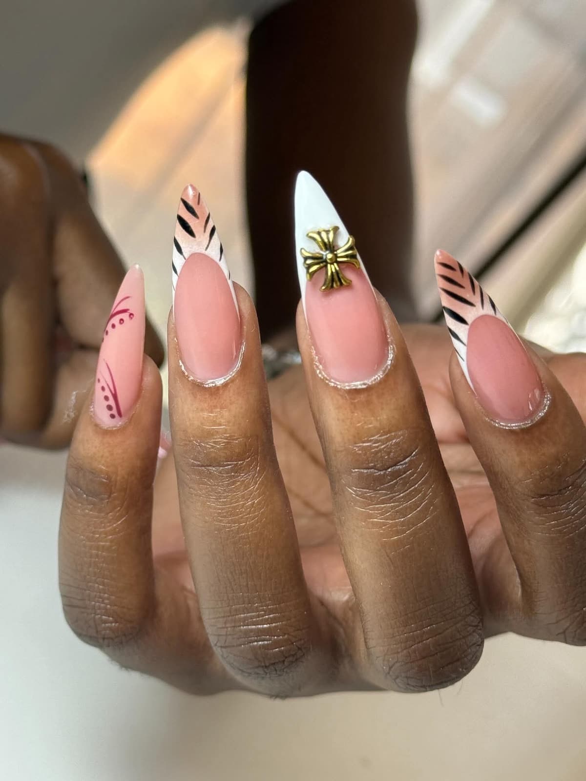 Elegant nail design